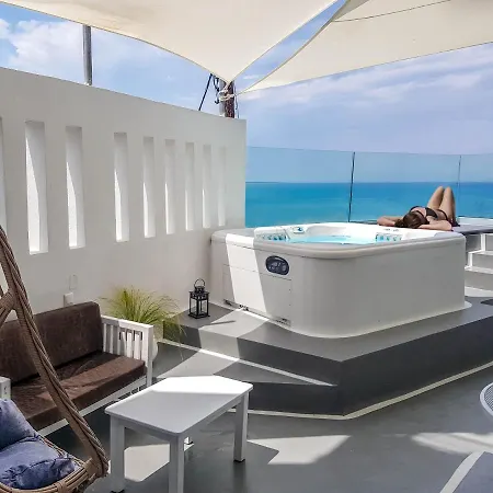 Panorama & - Adults Only 4*