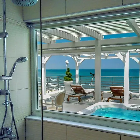 Panorama & - Adults Only