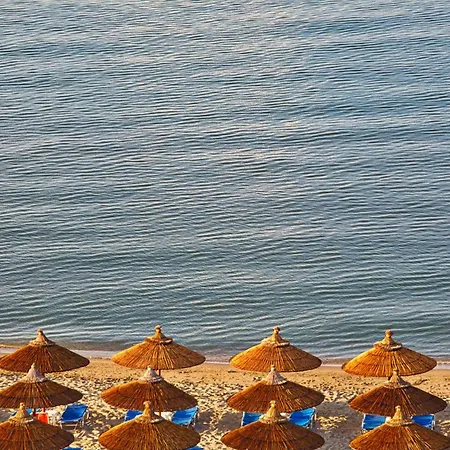 Panorama & - Adults Only