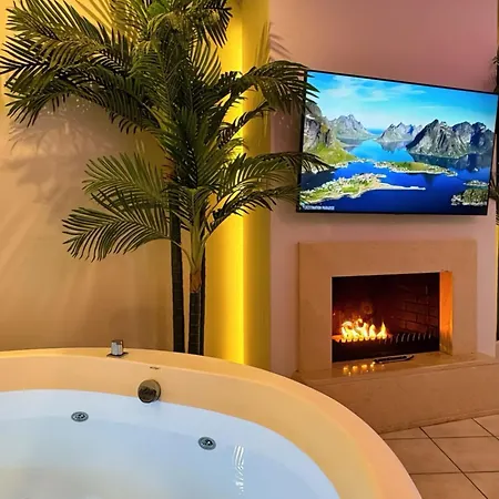 Panorama & - Adults Only Stómion