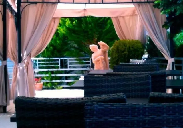 Panorama & - Adults Only Stómion